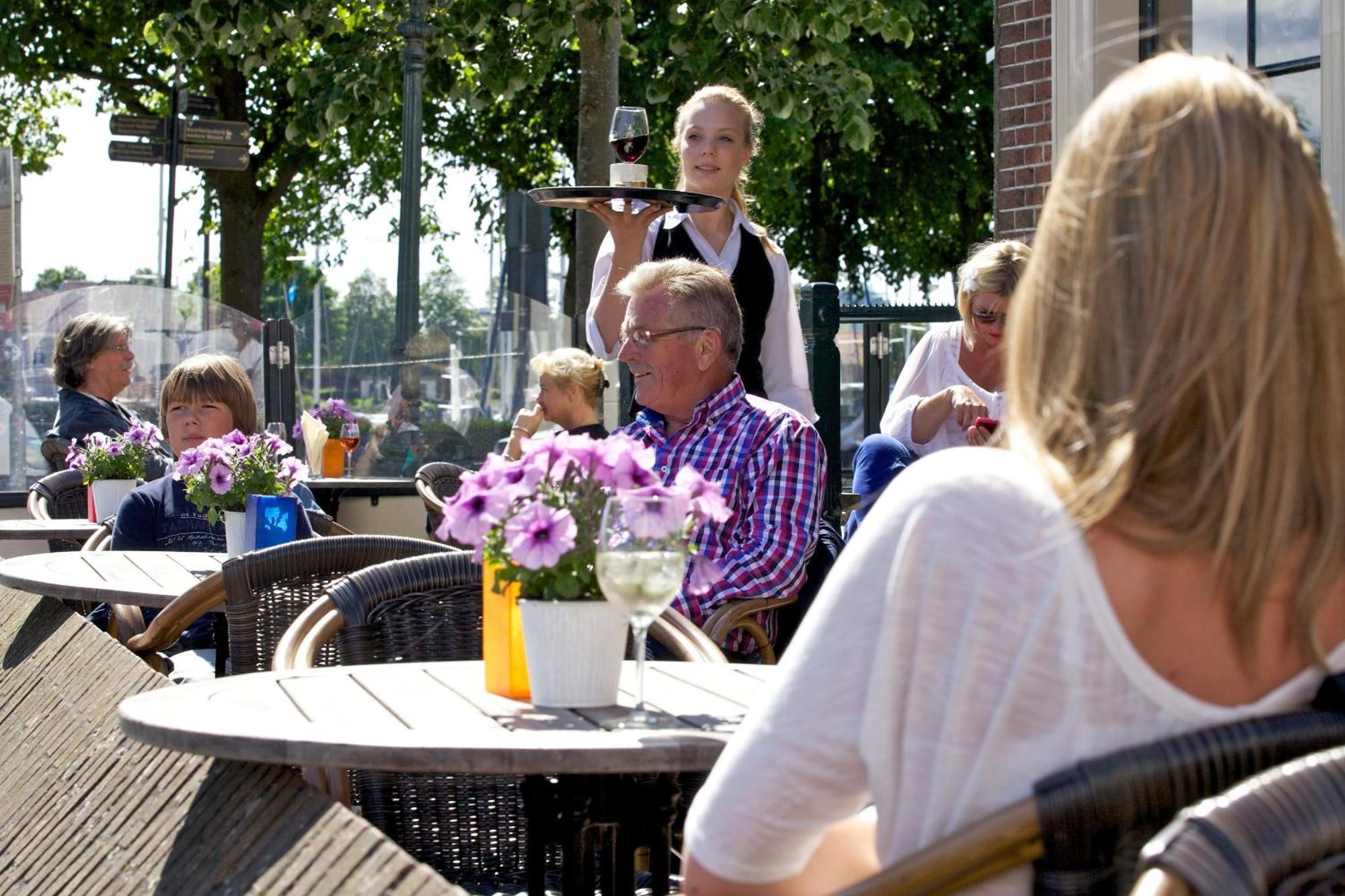 Hotel Medemblik Exterior photo